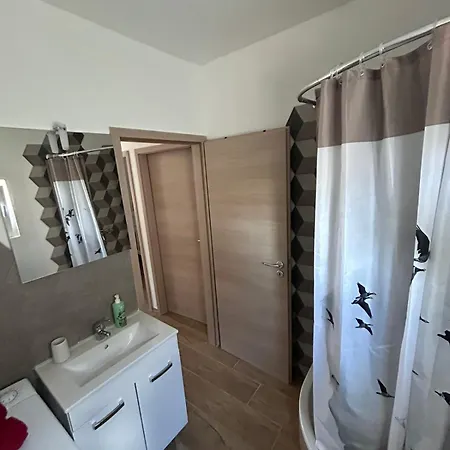 Lun Apartment