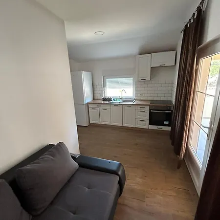 Apartment Lun